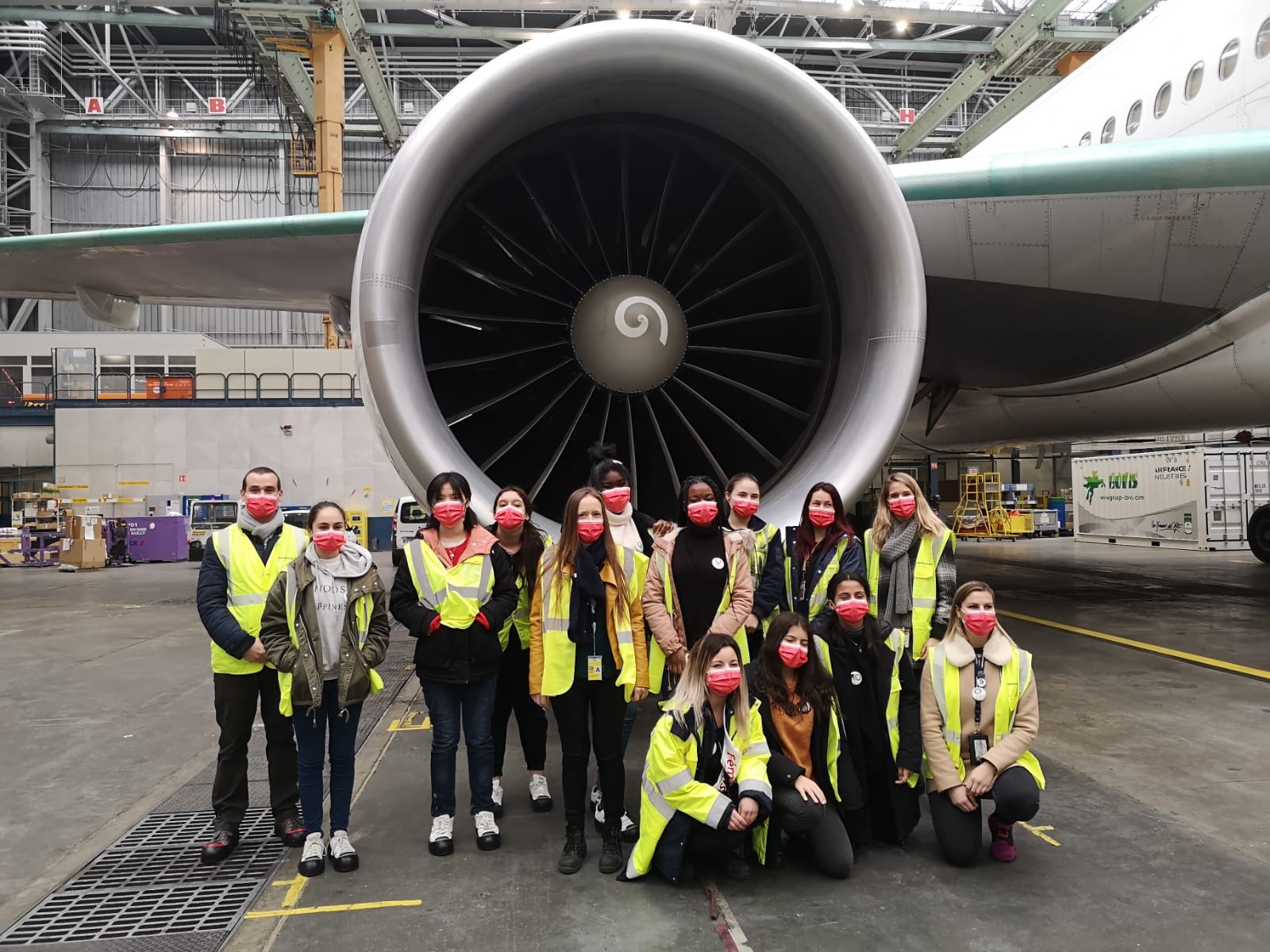 Feminisons Les Metiers De L Aeronautique Airemploi